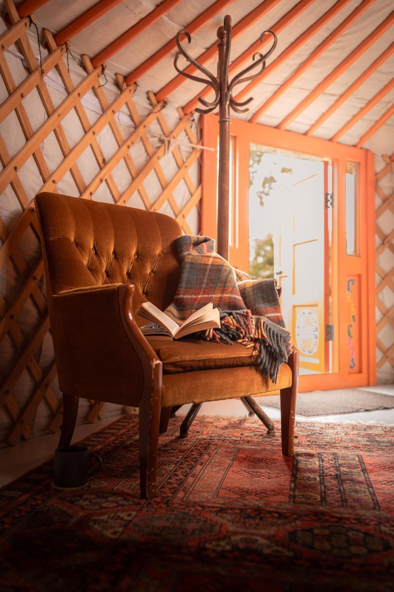 Gilfach Gower Farm Luxury Yurt With Hot Tub Hotel Ammanford Exterior foto